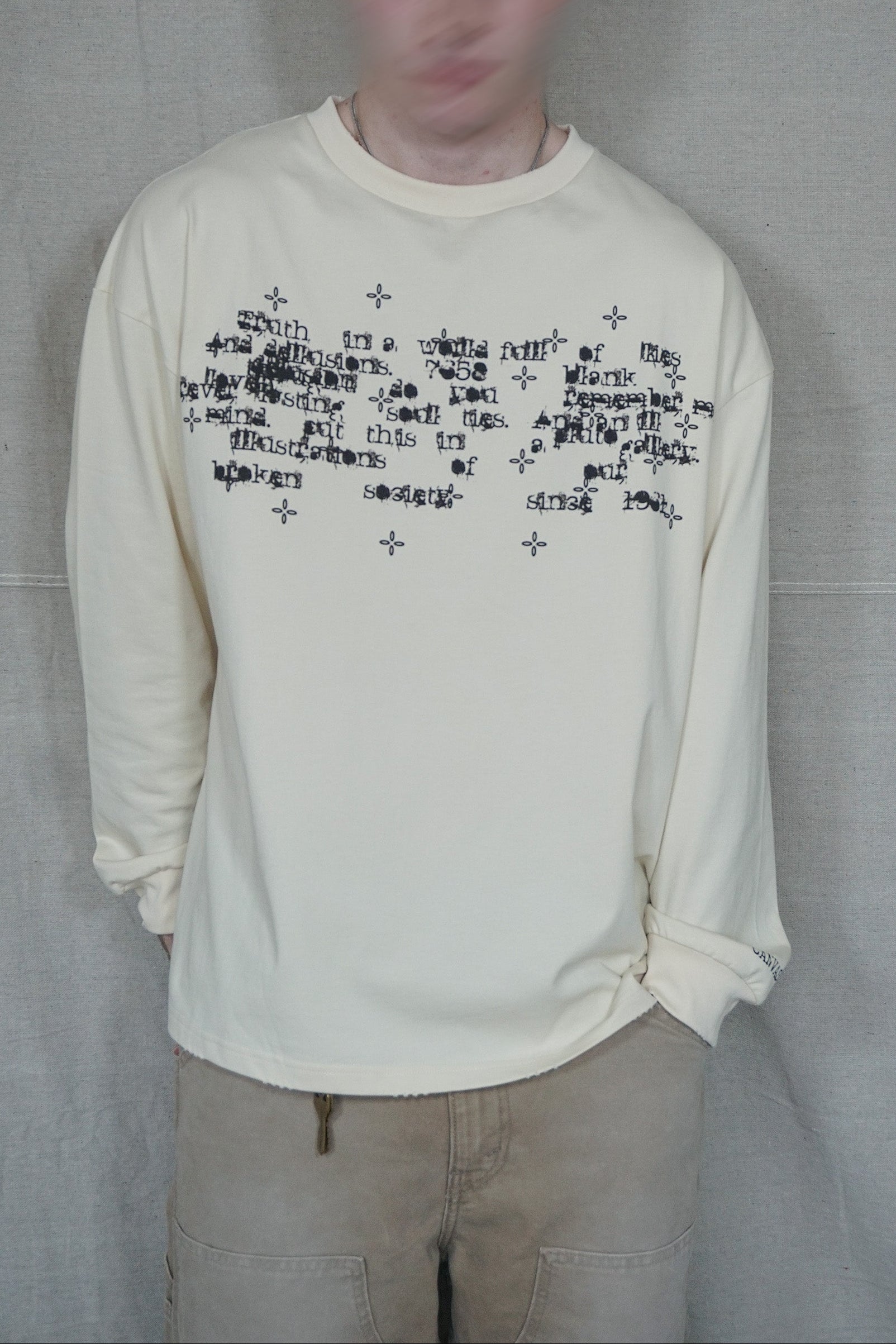 ILLUSTRATIONS LONG SLEEVE